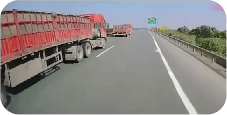 不按规定车道行驶